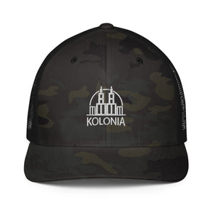 KOLONIA Closed-back trucker cap