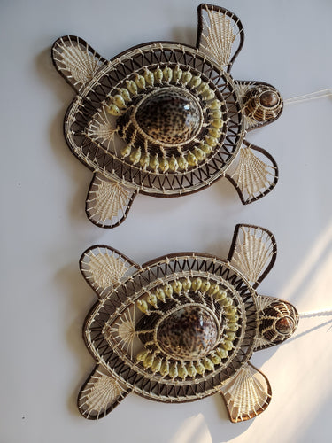 Pohnpei Turtle Pair Art
